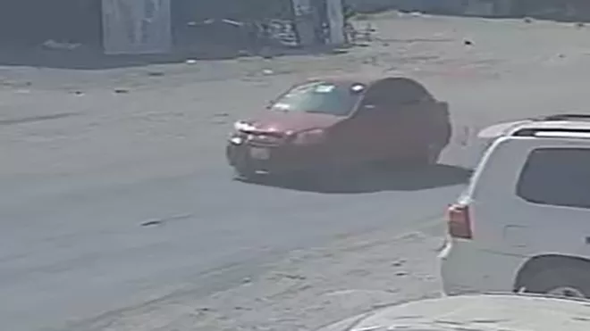 القبض على متهم بدهس مواطن في عدن القبض على متهم بدهس مواطن في عدن